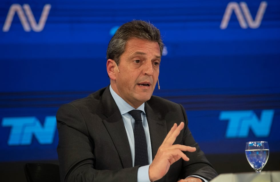 El Gobierno prepara medidas para compensar los efectos de la devaluación y la escala de precios