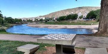 Costas en pleno centro de Carlos Paz. (Foto: VíaCarlosPaz).