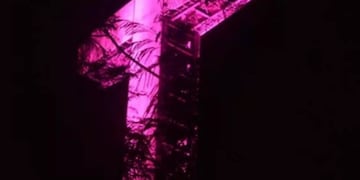 Santa Ana: concientización por el mes de la lucha contra el cáncer de mama en la localidad.