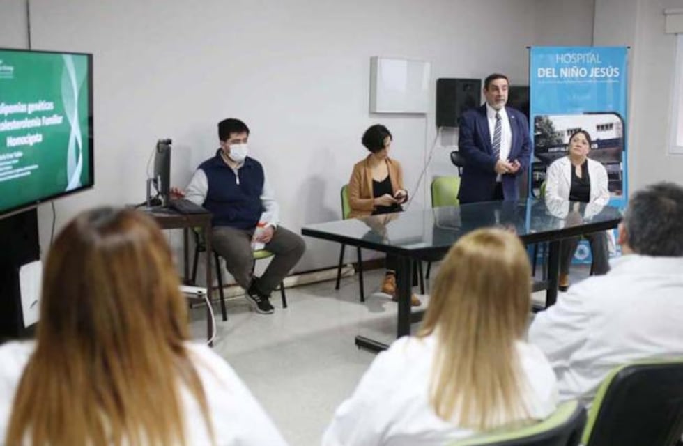 Medina Ruiz presente en la Tercera Jornada de Enfermedades Poco Frecuentes