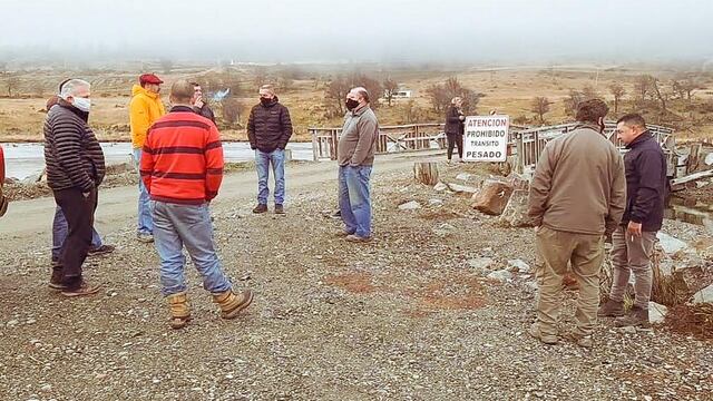 El presidente de vialidad y empresas constructoras  realizaron la visita de obra en la ruta n° 1 de Tolhuin