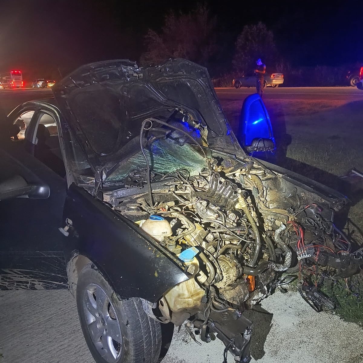 Bomberos de Arroyito trabajaron en un accidente sobre ruta 19