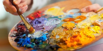 Artísticas mercedinos ofrecen sus obras de arte a cambio de alimentos para donar a familias en necesidad. / Imagen web.