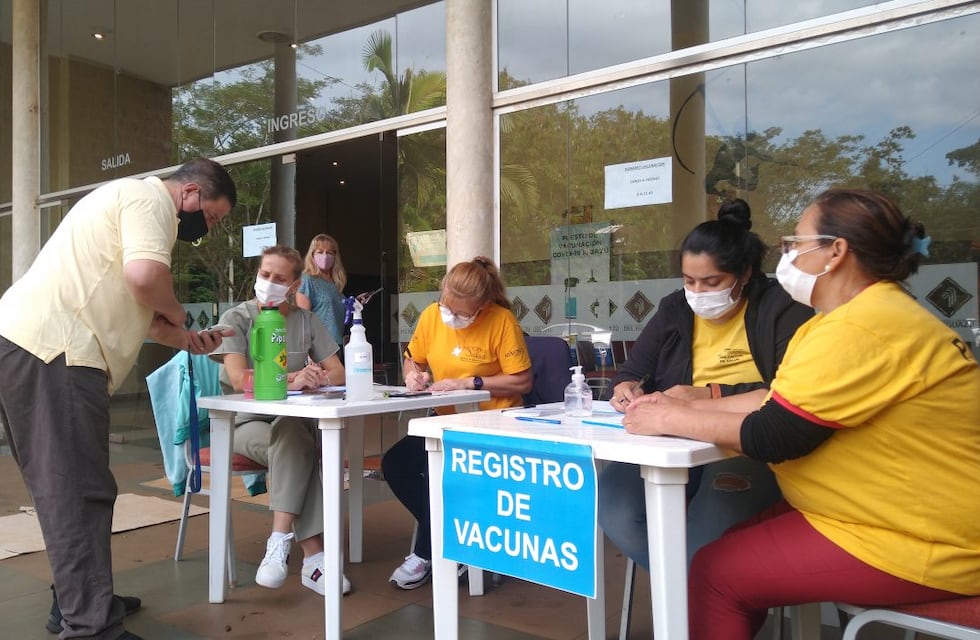 Puerto Iguazú: vacunación contra el COVID-19