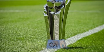 Trofeo de la Copa Argentina.