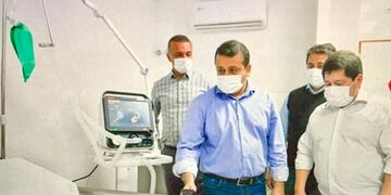 Oscar Herrera Ahuad, gobernador de Misiones junto al ministro de Salud provinicial, Oscar Alarcón