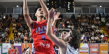 Los “Cóndores” volaron alto en su despedida como locales, con un cierre a la altura del clima deportivo que se vive en el estadio de la avenida España.