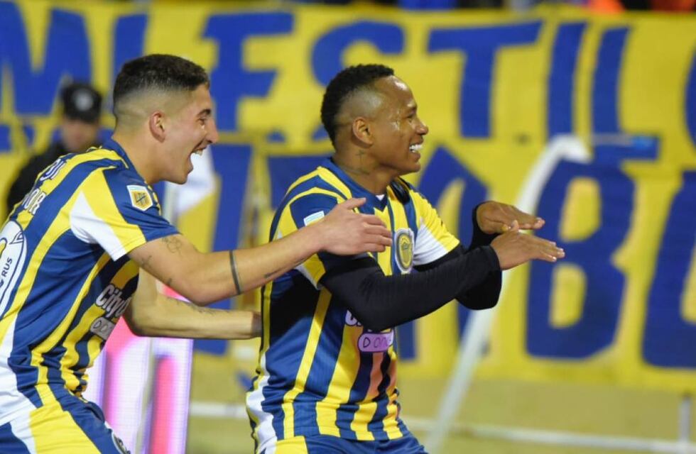 Rosario Central se acercó a la Copa Libertadores 2024 gracias al invicto en el Gigante