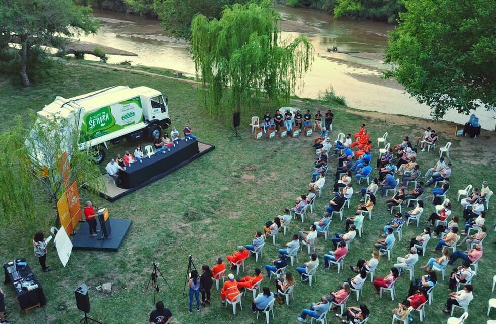 El Municipio presentó la campaña “Arroyito separa”