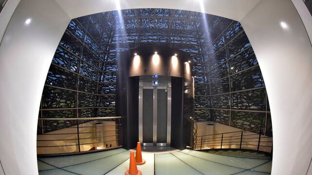 En la Plaza España funcionará el Museo Metropolitano de Arte Moderno, en un edificio subterráneo (Facundo Luque / La Voz)