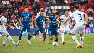 El juvenil de 17 años abrió el marcador en el primer tiempo.