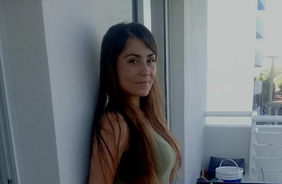 Muerta en la playa de estacionamiento: la hermana niega que sea suicidio