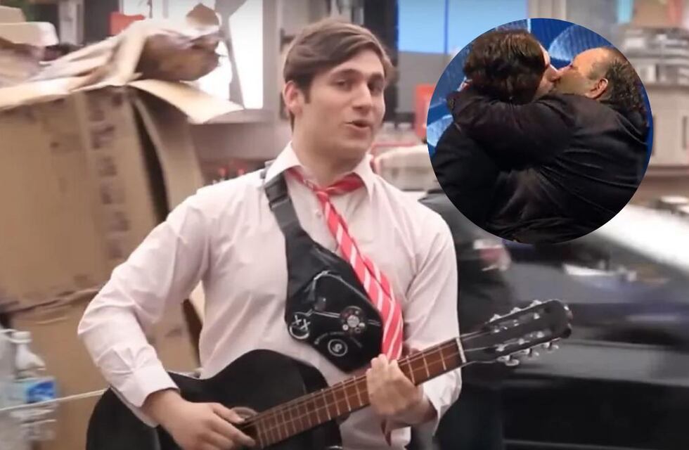 Gaspi ganó el premio a “Youtuber del año” en los CA Awards 2022 y festejó con un inesperado beso