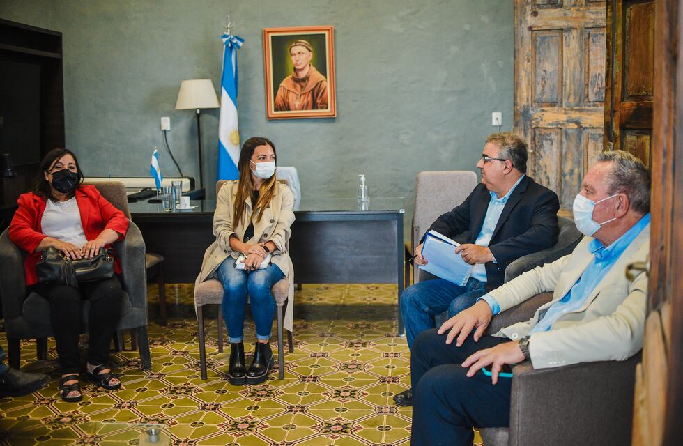 Los becados de “Catamarca incluye” recibirán un bono de $5 mil