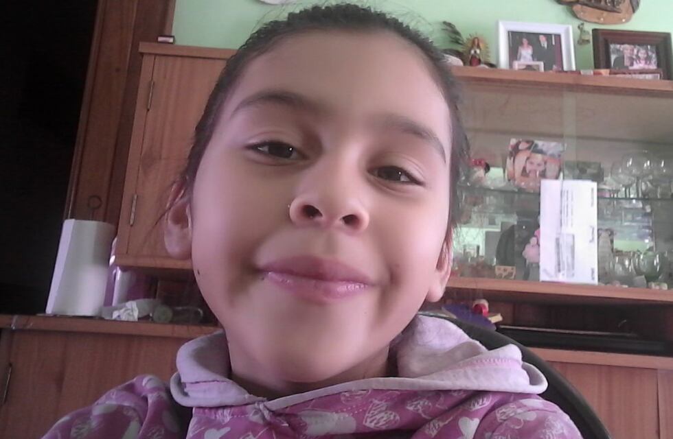 Solidaridad con Agustina: necesita urgente un corset y tratamiento ortopédico que supera los $50.000