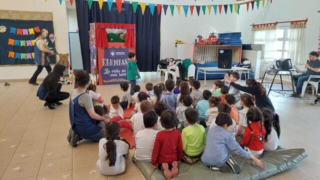 La kermés municipal sigue el recorrido por distintos lugares de Ushuaia