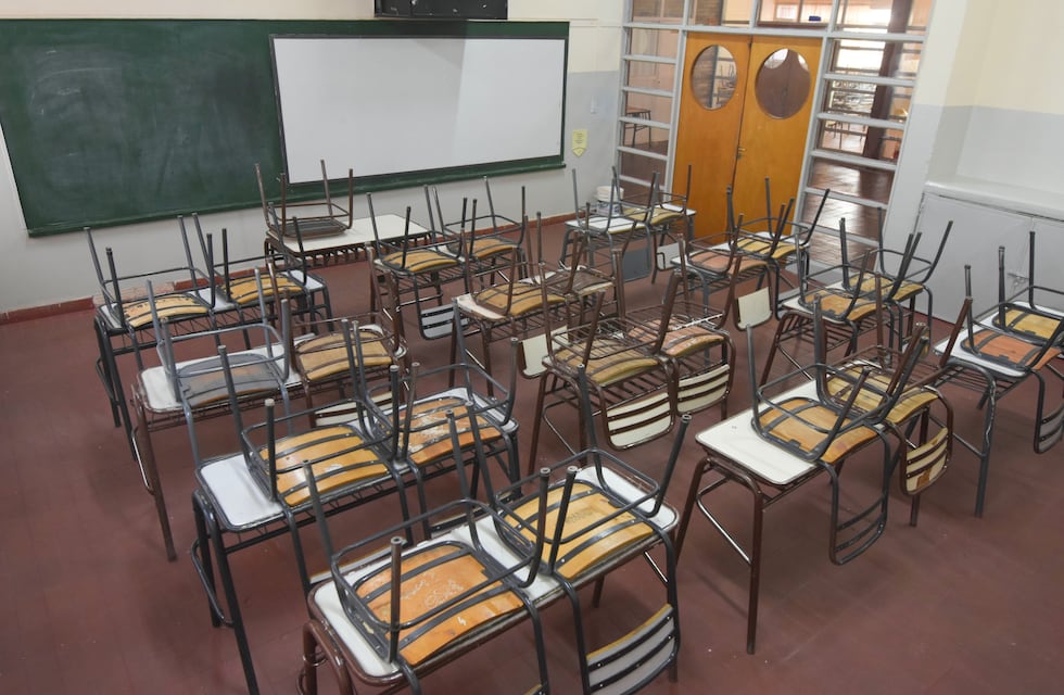 Vuelta a clases: la Ciudad acordó un protocolo con los gremios docentes para el regreso presencial