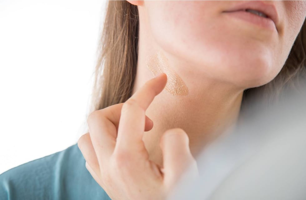 El truco infalible para dar siempre con el color exacto en las bases de maquillaje