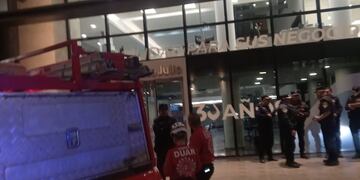 El hombre de 59 años fue derivado al Hospital de Urgencias.