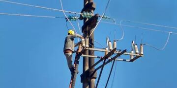 Se registró una falla en la línea 132 kv que dejó sin energía a varias localidades de Misiones.