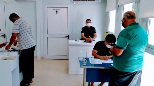 Para agilizar el trámite migratorio levantan el Centro de Testeo en el paso fronterizo de Bernardo de Irigoyen.