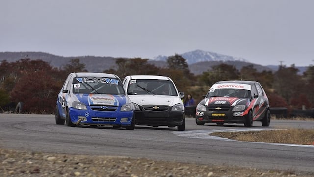 Nueva fecha de APAP y ACTCF en el autódromo de Tolhuin. Foto: MZL Deportes.