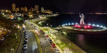 Posadas, Mnes