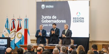 Encuentro de Gobernadores de Entre Ríos, Córdoba y Santa Fe en Rosario.