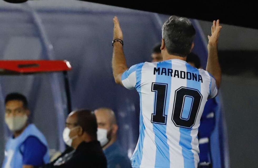 Guilherme Parede y lo que dijo sobre la camiseta de Maradona que se puso Renato Gaucho