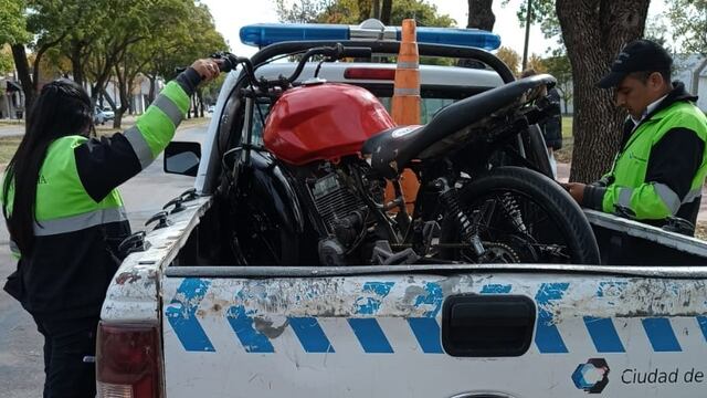 Retuvieron una moto