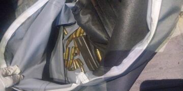 Los investigadores recogieron una mochila con la evidencia en Nuestra Señora del Rosario y Belgrano.