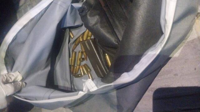 Los investigadores recogieron una mochila con la evidencia en Nuestra Señora del Rosario y Belgrano.