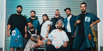 La Skandalosa Tripulación es una de las bandas que se presenta en el show.