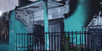 Posadas: una familia quedó con lo puesto tras el incendio de su vivienda.