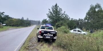 Intentó esquivar un perro y terminó ocasionando un siniestro en El Alcázar.