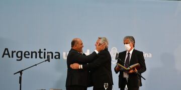 Juan Manzur asume como nuevo jefe de Gabinete del Gobierno nacional. (Federico López Claro)