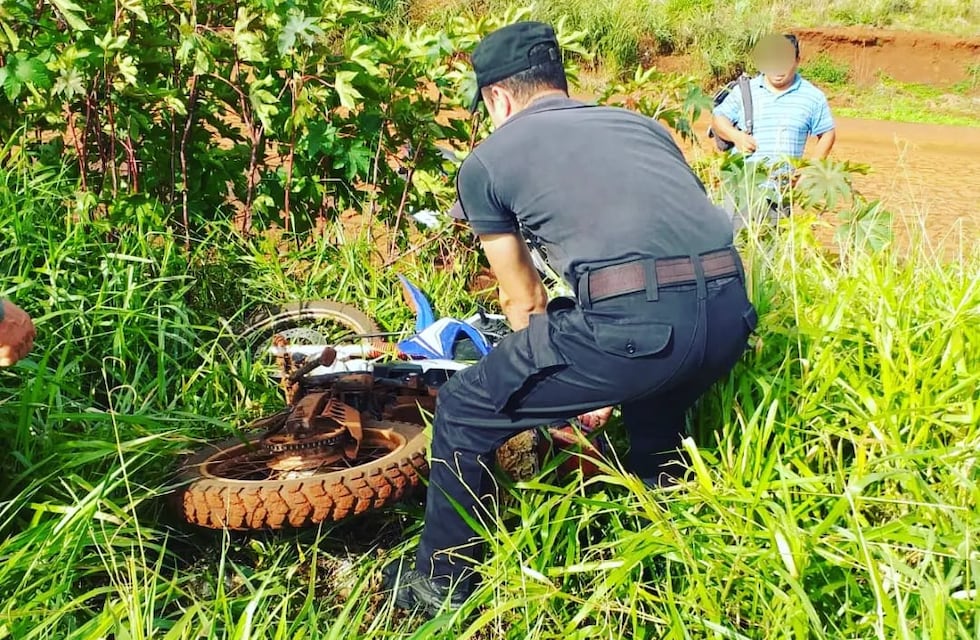 Recuperan motocicleta robada en Concepción de la Sierra