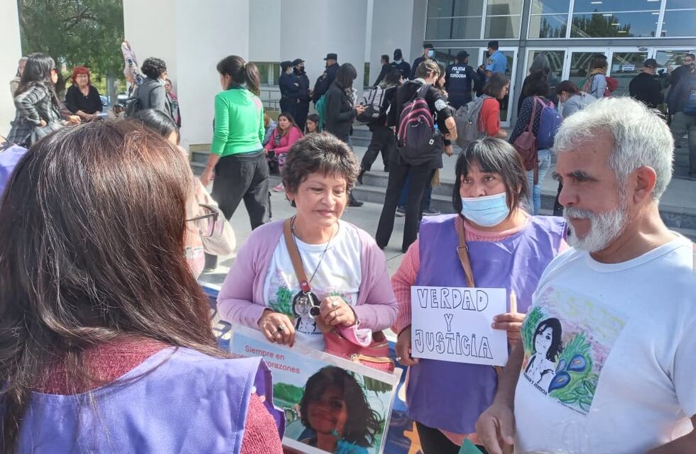 Declararon los padres de Cecilia Basaldúa en el primer día del juicio