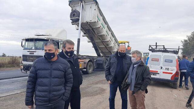 El gobernador Omar Perotti recorrió la repavimentación de la ruta 70