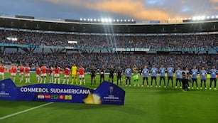 El público colmó el Kempes para el debut de Belgrano en Copa Sudamericana (José Gabriel Hernández / La Voz).