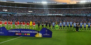 El público colmó el Kempes para el debut de Belgrano en Copa Sudamericana (José Gabriel Hernández / La Voz).