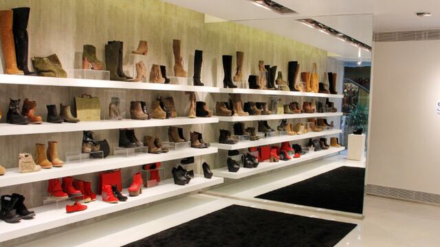 Una joven de Córdoba denunció a una reconocida zapatería.