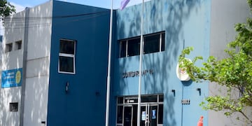 El joven fue abordado por 12 motochoros. (José Gabriel Hernández / La Voz)