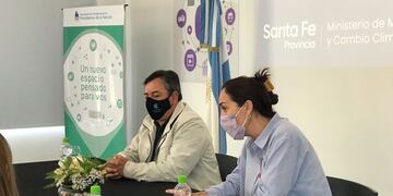 Se reunió con autoridades comunales de algunas localidades de los departamento de San Jerónimo y San  Lorenzo, en el marco del desarrollo y fortalecimiento de proyectos ambientales. (Gobierno de Santa Fe)