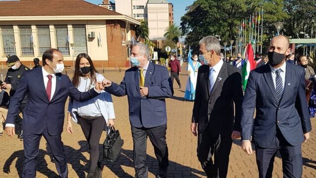 Por el 93° aniversario de la ciudad de Oberá, estuvo presente el Diputado provincial y ex gobernador de la provincia, Hugo Passalacqua.