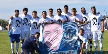 Independiente Rivadavia ganó ante Brown de Madryn y sueña con el ascenso.