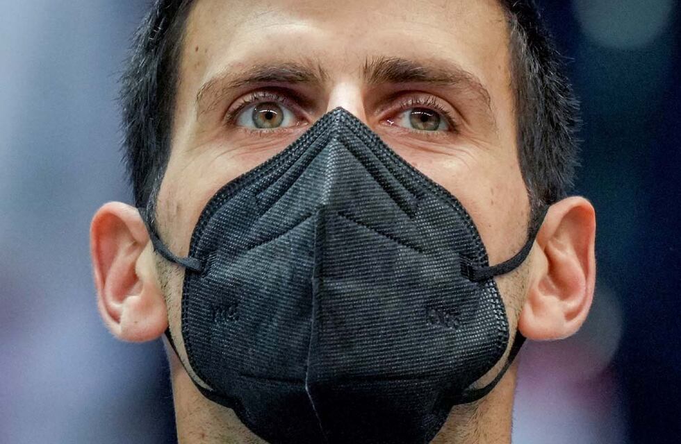 El padre de Novak Djokovic comparó a su hijo con Jesús: “Está siendo crucificado”