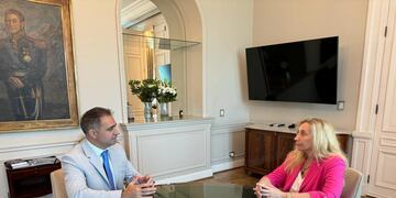 El intendente de Gualeguaychú Mauricio Davico se reunió con Karina Milei