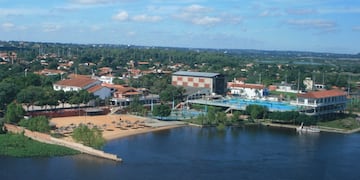 El cuerpo de un joven apareció flotando frente al Club Sajonia en la ciudad de Asunción del Paraguay