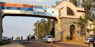 El limite entre Corrientes y Misiones está a 60 kilómetros de Ituzaingó donde  se desarrolló la fiesta clandestina.